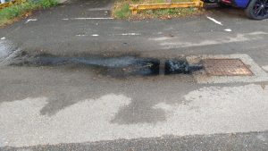 Hildenborough Station Drain, leaking sewage